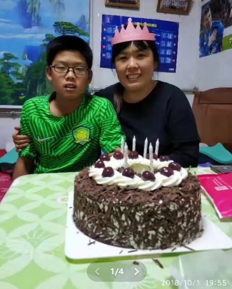 郭嘉璇母親曬照悼念兒子：璇兒生日快樂，希望天堂幸福
