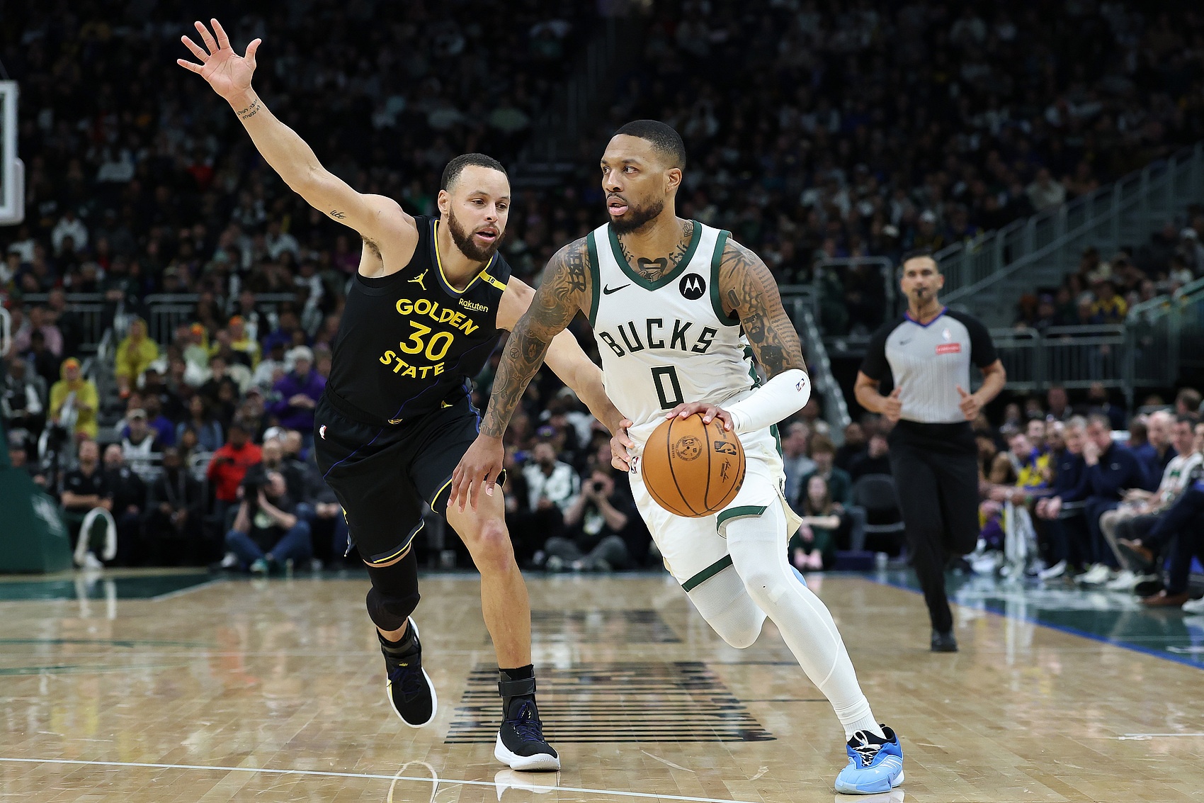 NBA歷史30歲以上砍40+場(chǎng)次榜：喬丹44次第1 庫里40第2 利拉德第3