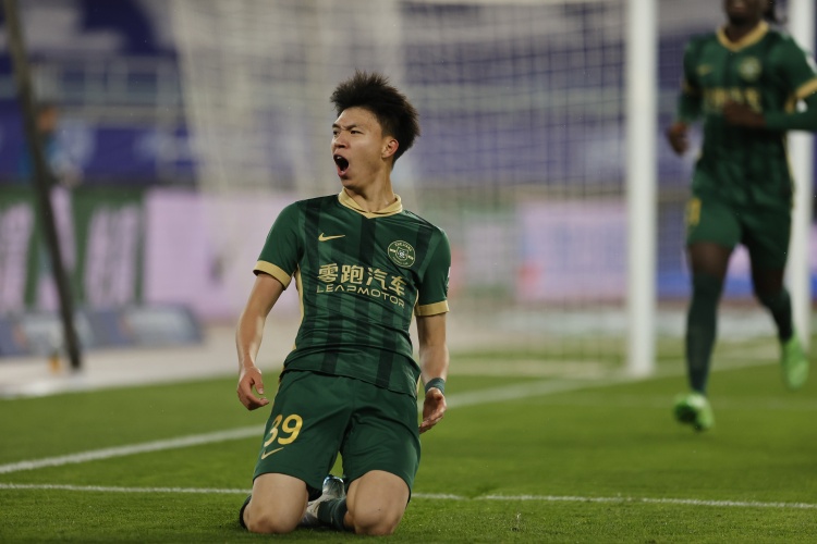 馬德興：“05后”集體爆發(fā)，或預(yù)示著中超更新?lián)Q代的全面展開